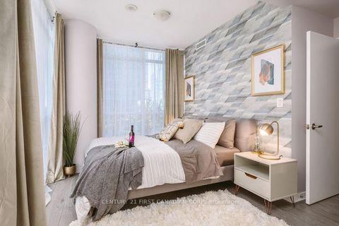 Photo 11 at 65 Bremner Boulevard, Waterfront Communities C1, Toronto