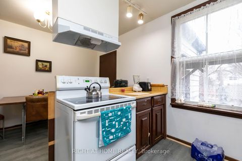 Photo 10 at 18 Mallon Avenue, South Riverdale, Toronto