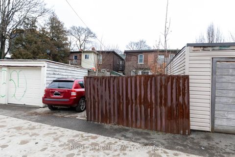 Photo 26 at 18 Mallon Avenue, South Riverdale, Toronto