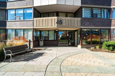 Photo 2 at 303 - 45 Huntingdale Boulevard, L'Amoreaux, Toronto