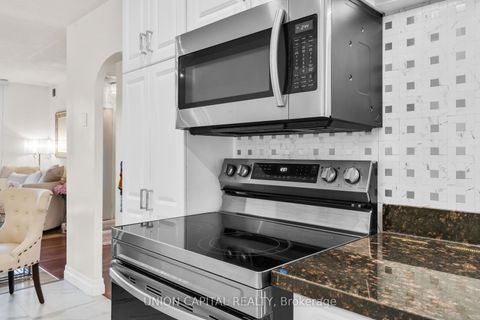 Photo 22 at 303 - 45 Huntingdale Boulevard, L'Amoreaux, Toronto