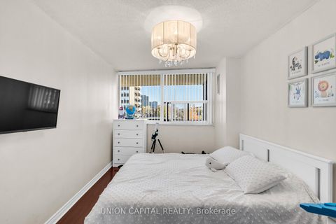 Photo 35 at 303 - 45 Huntingdale Boulevard, L'Amoreaux, Toronto