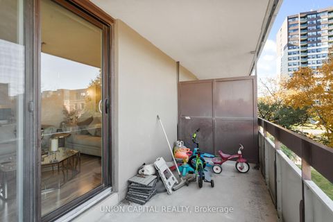 Photo 39 at 303 - 45 Huntingdale Boulevard, L'Amoreaux, Toronto
