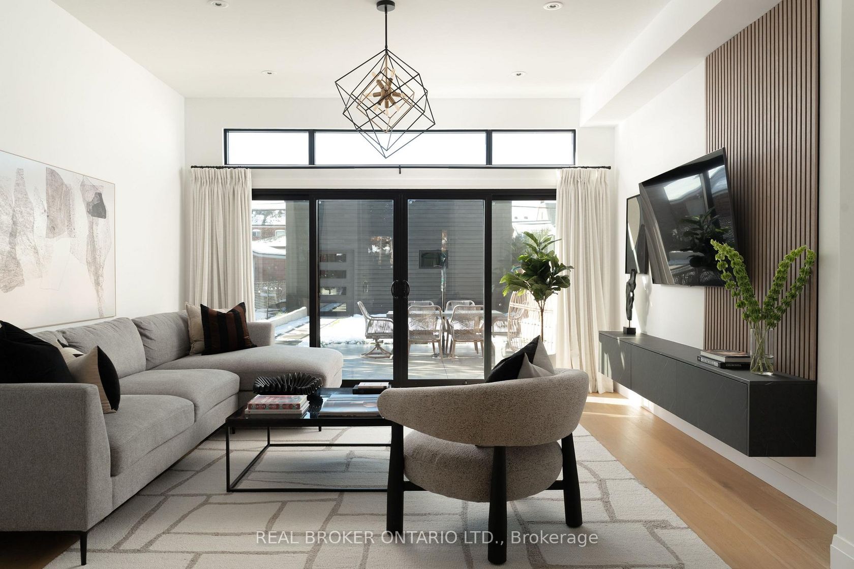 104 Greenlaw Avenue, Davenport, Toronto 