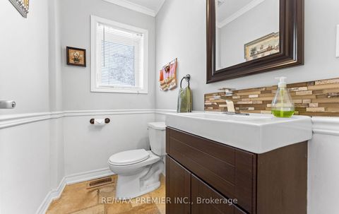 Photo 14 at 21 Yvonne Avenue, CFB, Toronto