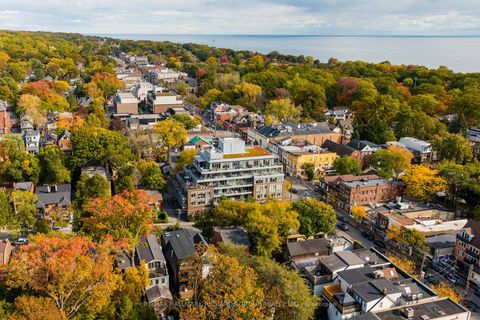 Photo 29 at 401 - 1960 Queen Street E, The Beaches, Toronto