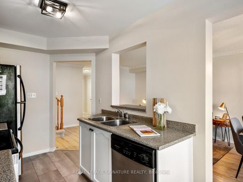 Photo 15 at 143 Bonspiel Drive, Morningside, Toronto