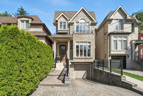 Photo 2 at 276 Greenfield Avenue, Willowdale East, Toronto