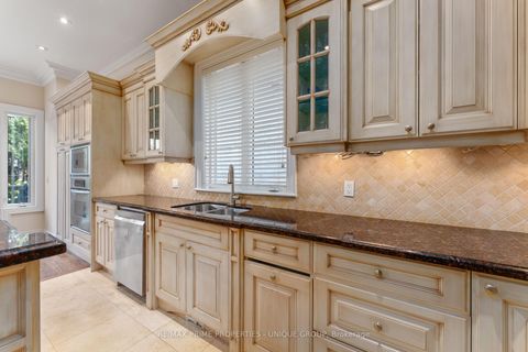 Photo 13 at 276 Greenfield Avenue, Willowdale East, Toronto