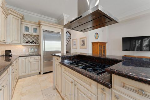 Photo 15 at 276 Greenfield Avenue, Willowdale East, Toronto