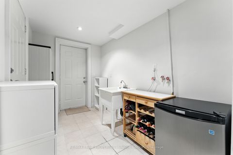 Photo 29 at 276 Greenfield Avenue, Willowdale East, Toronto