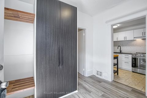 Photo 7 at 254A Carlton Street, South St. James Town, Toronto