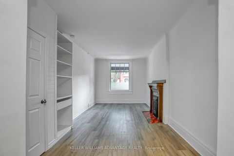 Photo 9 at 254A Carlton Street, South St. James Town, Toronto