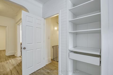 Photo 12 at 254A Carlton Street, South St. James Town, Toronto