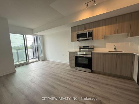 Photo 7 at 413 - 556 Marlee Avenue, Glen Park, Toronto