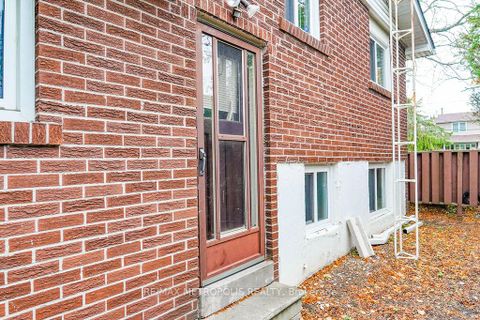 Photo 16 at 761 West Shore Boulevard, West Shore, Pickering