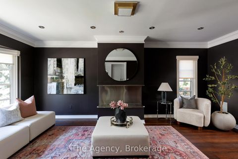 Photo 5 at 262 Mary Street, WO West, Oakville