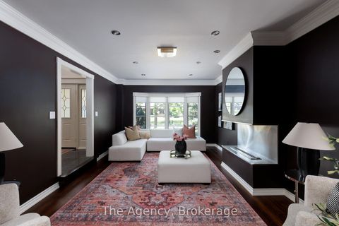 Photo 6 at 262 Mary Street, WO West, Oakville