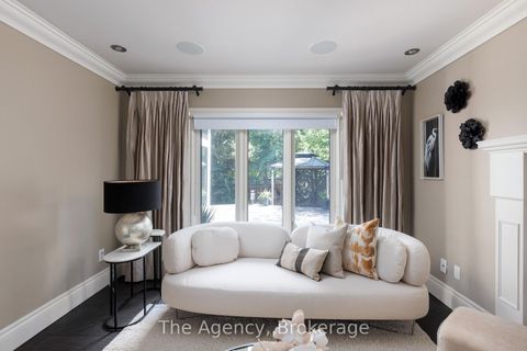 Photo 9 at 262 Mary Street, WO West, Oakville