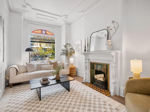 Photo 4 at 133 Langley Avenue, North Riverdale, Toronto