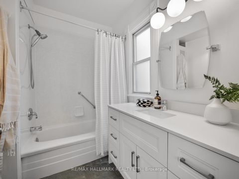 Photo 18 at 133 Langley Avenue, North Riverdale, Toronto