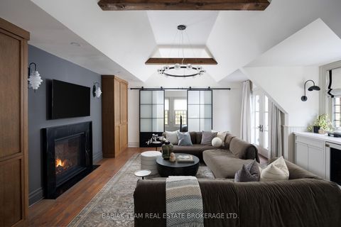 Photo 15 at 35 Baby Point Crescent, Lambton Baby Point, Toronto