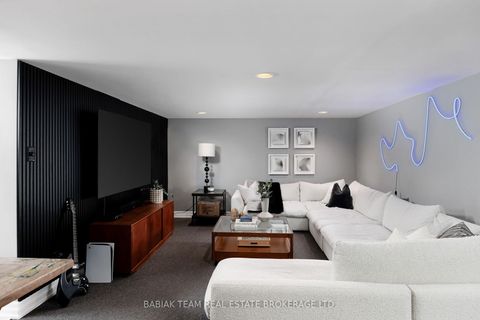 Photo 33 at 35 Baby Point Crescent, Lambton Baby Point, Toronto