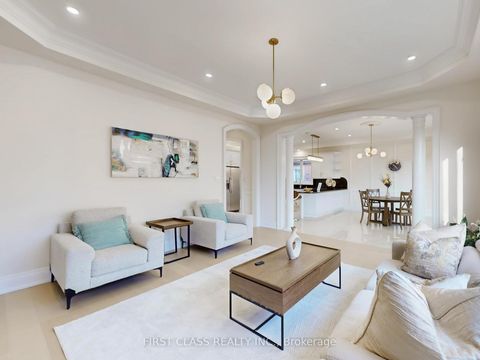 Photo 10 at 99 Rivermill Crescent, Patterson, Vaughan