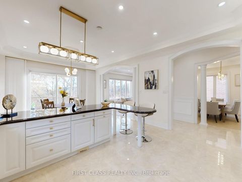 Photo 15 at 99 Rivermill Crescent, Patterson, Vaughan