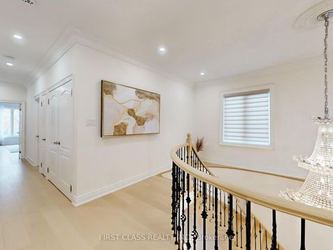 Photo 25 at 99 Rivermill Crescent, Patterson, Vaughan