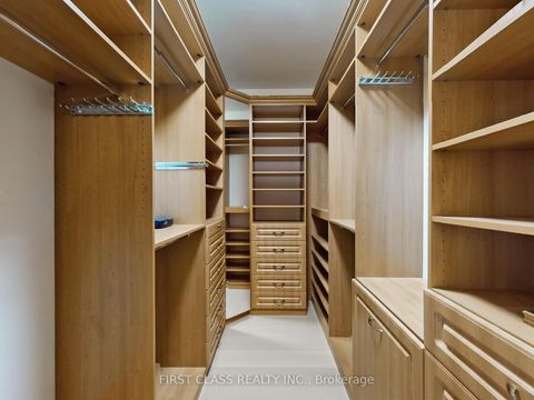 Photo 28 at 99 Rivermill Crescent, Patterson, Vaughan