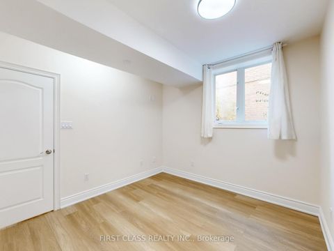 Photo 38 at 99 Rivermill Crescent, Patterson, Vaughan