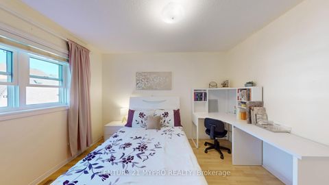 Photo 23 at 2244 Norfolk Drive, RO River Oaks, Oakville