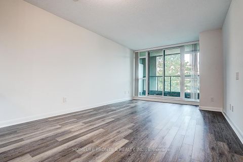 Photo 8 at 209 - 525 Wilson Avenue, Clanton Park, Toronto
