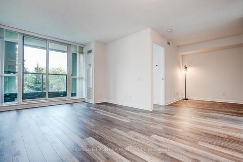 Photo 9 at 209 - 525 Wilson Avenue, Clanton Park, Toronto