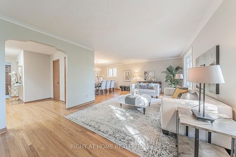 Photo 3 at 5 Greyswood Court, Humber Heights, Toronto