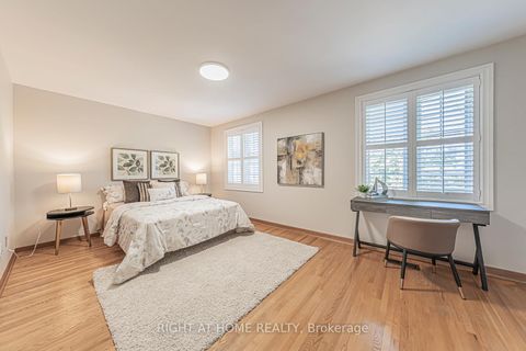 Photo 13 at 5 Greyswood Court, Humber Heights, Toronto