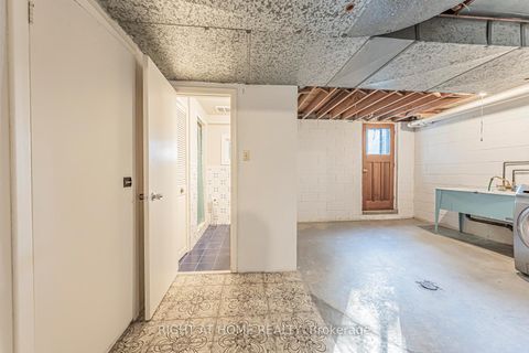 Photo 23 at 5 Greyswood Court, Humber Heights, Toronto