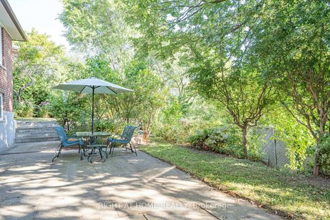 Photo 28 at 5 Greyswood Court, Humber Heights, Toronto