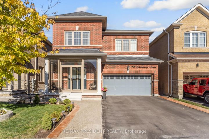 Photo 3 at 13 Clunburry Road, Northwest Brampton, Brampton