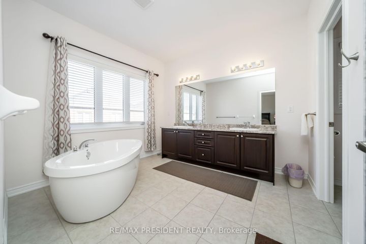 Photo 29 at 13 Clunburry Road, Northwest Brampton, Brampton