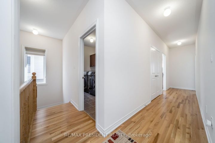 Photo 32 at 13 Clunburry Road, Northwest Brampton, Brampton