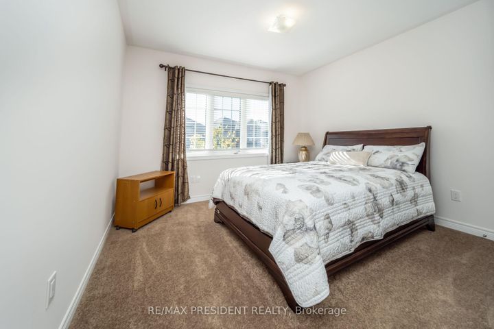 Photo 36 at 13 Clunburry Road, Northwest Brampton, Brampton