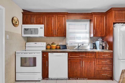 Photo 12 at 119 Dalrymple Drive, Smythe, Toronto