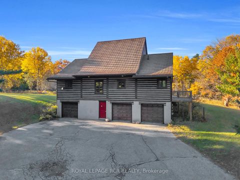 Photo 5 at 300 Old Bathurst Street, Rural King, King