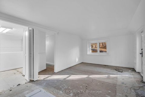 Photo 33 at 300 Old Bathurst Street, Rural King, King