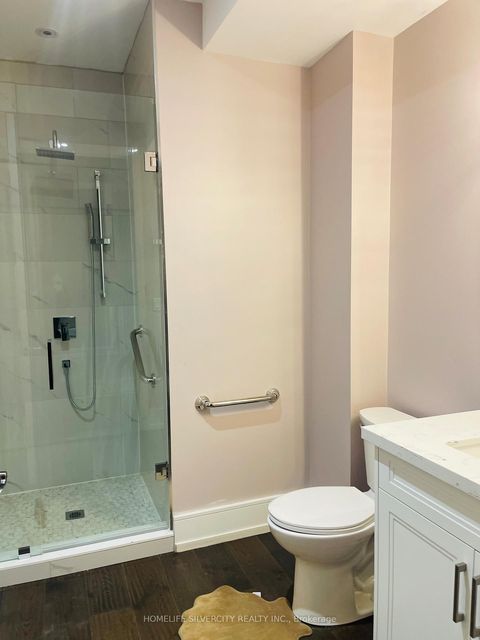 Photo 9 at 204 Mary Street, CO Central, Oakville