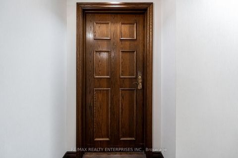 Photo 9 at 304 - 2285 Lake Shore Boulevard W, Mimico, Toronto