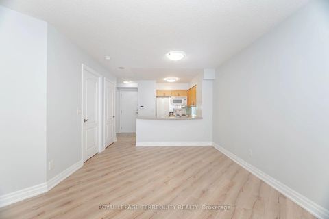 Photo 17 at 710 - 2121 LAKE SHORE Boulevard W, Mimico, Toronto