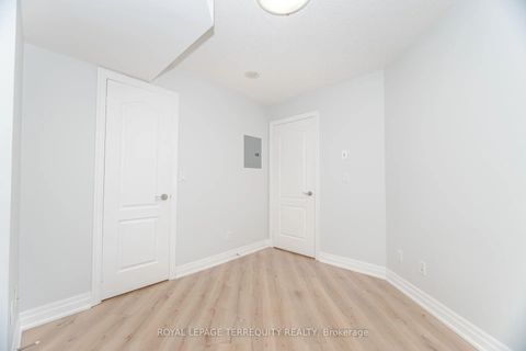 Photo 21 at 710 - 2121 LAKE SHORE Boulevard W, Mimico, Toronto
